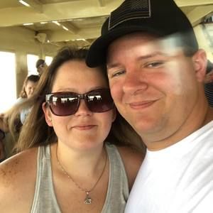 Meet your Posher, Alicia